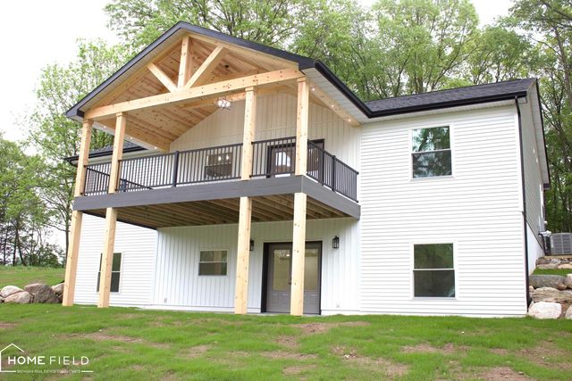 11175 S State Road, Antrim Twp, MI 48857