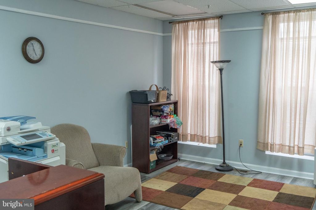 Image 2 of property listing at 8 N PULASKI ST, Baltimore, MD 21223