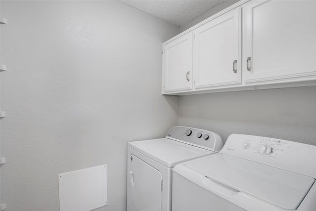721 Hillside Drive, Cedar Hill, TX 75104