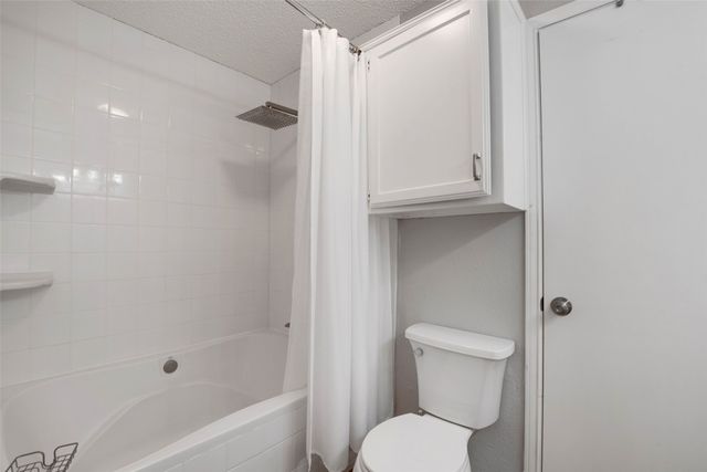 721 Hillside Drive, Cedar Hill, TX 75104