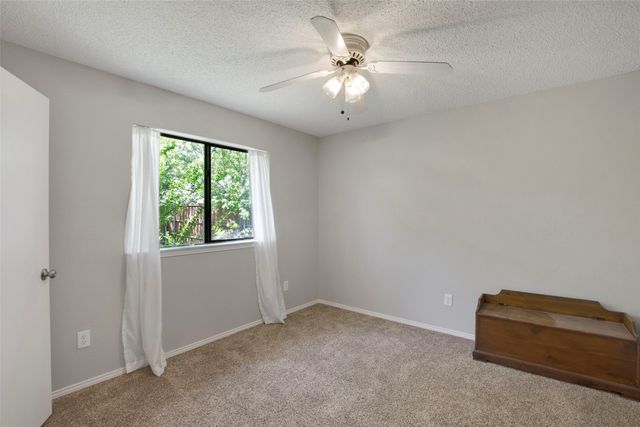 721 Hillside Drive, Cedar Hill, TX 75104
