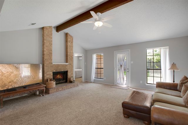 721 Hillside Drive, Cedar Hill, TX 75104