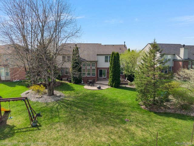 48742 Tanglewood Drive, Macomb Township, MI 48044
