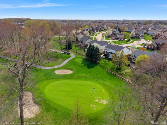 48742 Tanglewood Drive, Macomb Township, MI 48044