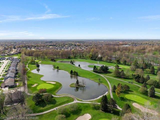 48742 Tanglewood Drive, Macomb Township, MI 48044