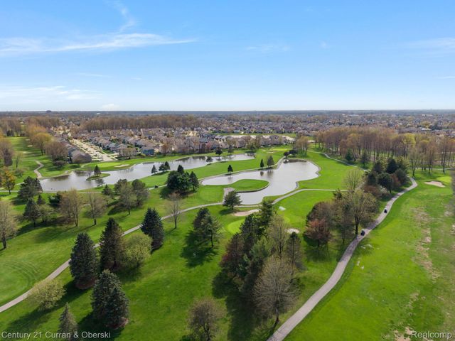 48742 Tanglewood Drive, Macomb Township, MI 48044