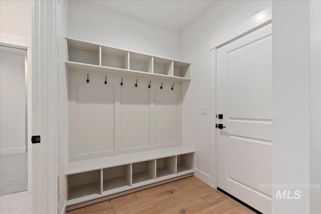 6627 N Good Dr., Eagle, ID 83629