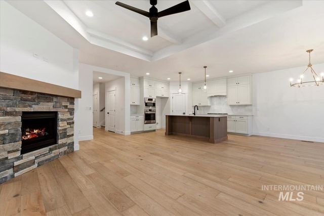 6627 N Good Dr., Eagle, ID 83629