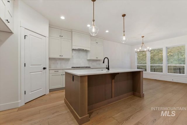 6627 N Good Dr., Eagle, ID 83629