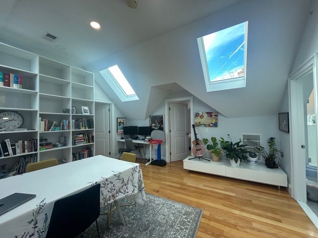 154 Cypress St 154, Watertown, MA 02472