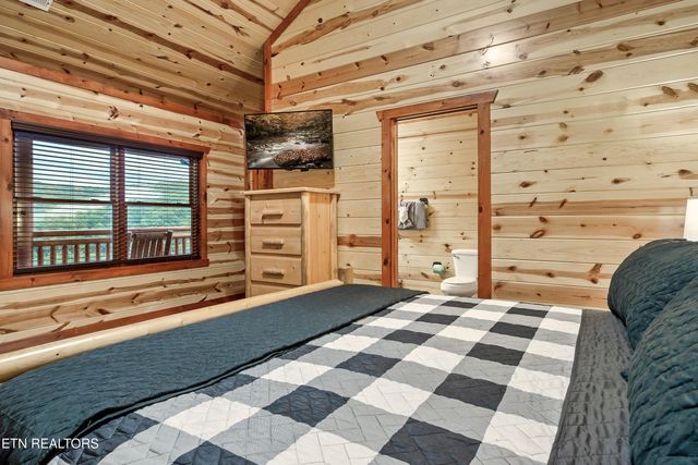2303 Boulder Way, Sevierville, TN 37862