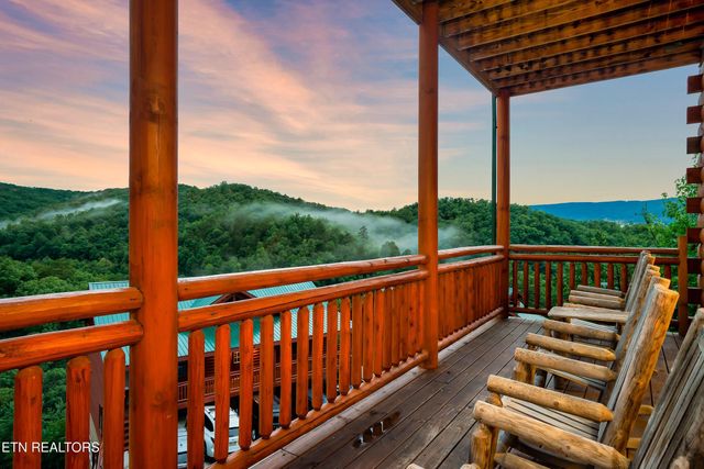 2303 Boulder Way, Sevierville, TN 37862