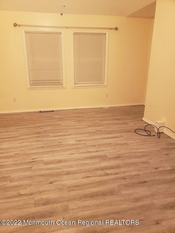 683 Mantoloking Road, Brick, NJ 08723