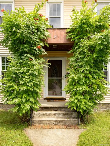19 Lincoln Avenue, Beacon, NY 12508