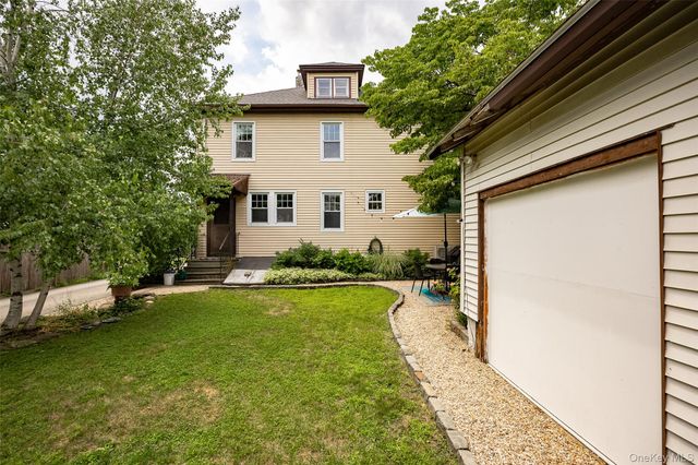 19 Lincoln Avenue, Beacon, NY 12508