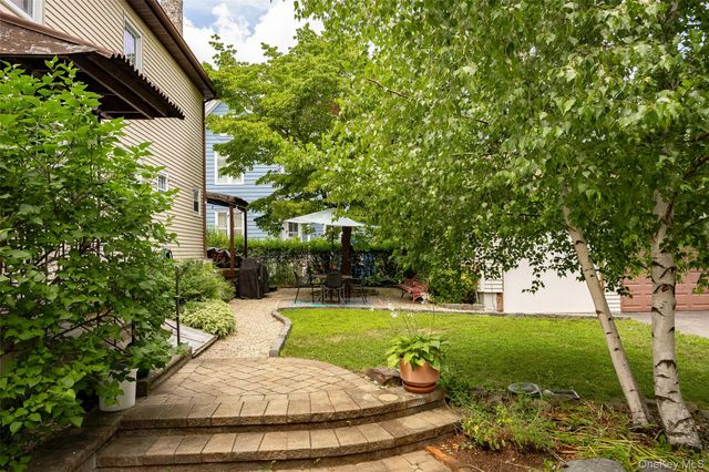 19 Lincoln Avenue, Beacon, NY 12508
