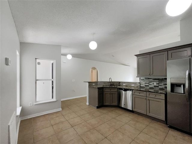 1726 SUNSET RIDGE DRIVE, Mascotte, FL 34753