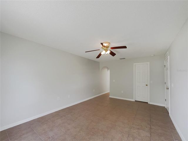 1726 SUNSET RIDGE DRIVE, Mascotte, FL 34753