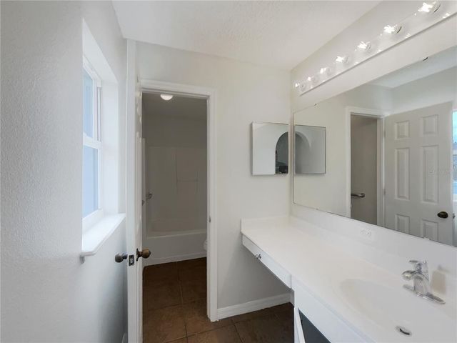 1726 SUNSET RIDGE DRIVE, Mascotte, FL 34753