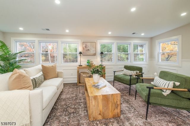 9 Dorothy Dr, Morris Twp., NJ 07960