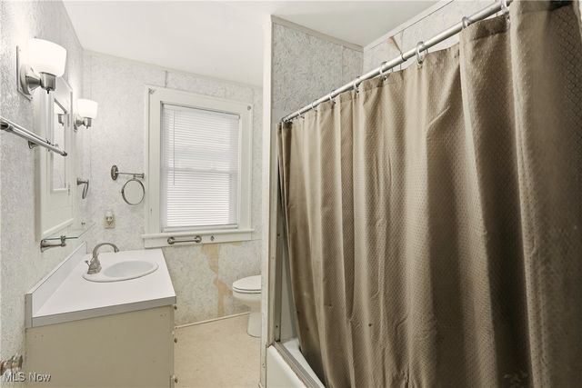 331 Derr Avenue, Wooster, OH 44691