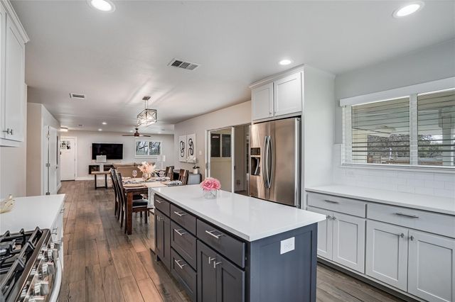 9110 Chisholm LN, Austin, TX 78748