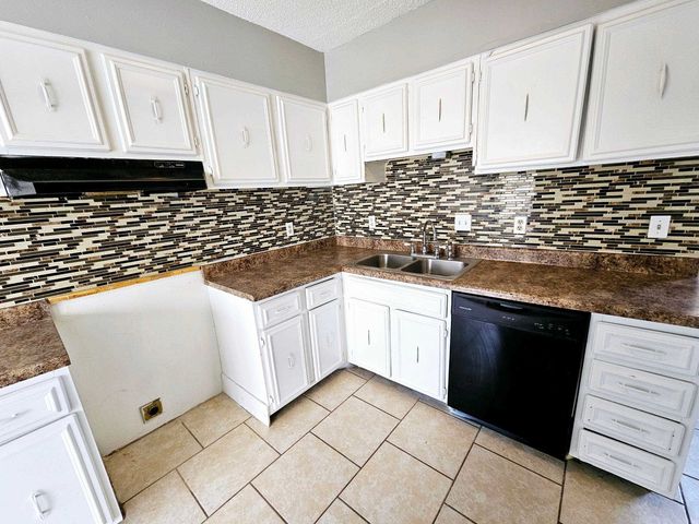 3819 High Bridge Ct Unit 30, Memphis, TN 38118