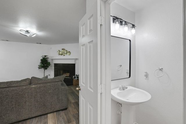 8227 Montego Bay Drive, Mont Belvieu, TX 77523