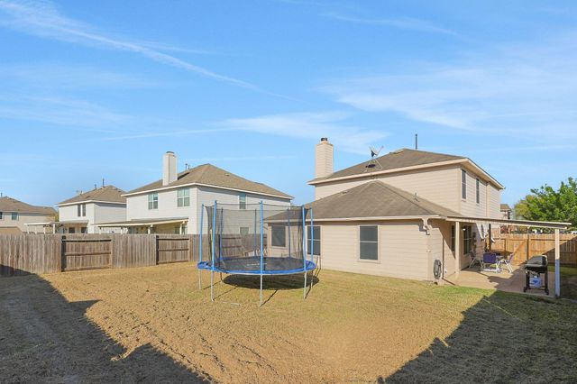 8227 Montego Bay Drive, Mont Belvieu, TX 77523