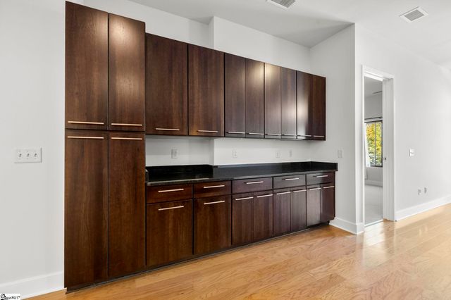 500 E Mcbee Avenue Unit 5209, Greenville, SC 29601