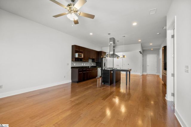 500 E Mcbee Avenue Unit 5209, Greenville, SC 29601