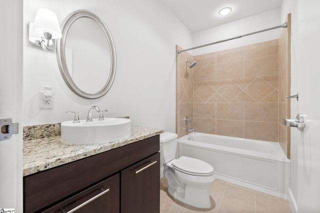 500 E Mcbee Avenue Unit 5209, Greenville, SC 29601