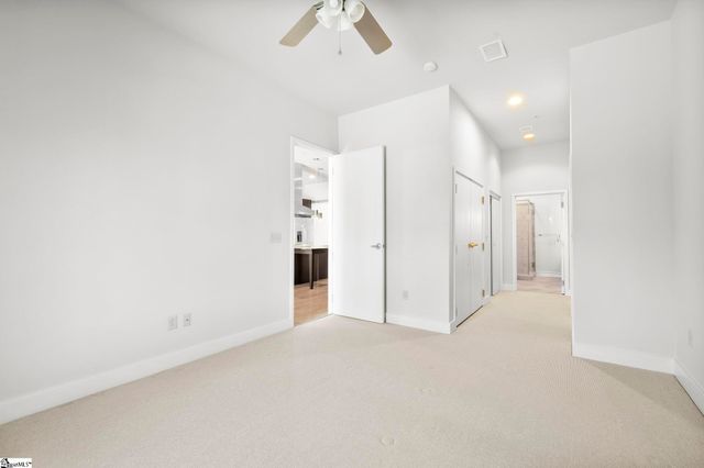 500 E Mcbee Avenue Unit 5209, Greenville, SC 29601