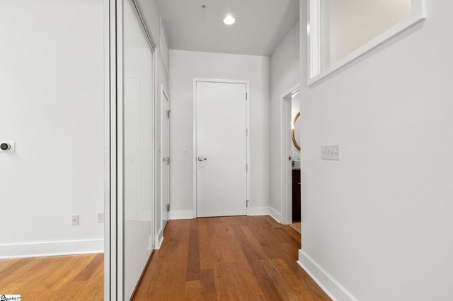 500 E Mcbee Avenue Unit 5209, Greenville, SC 29601