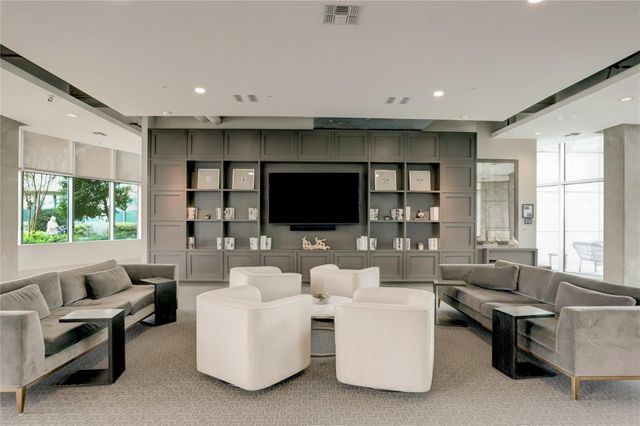 5925 Almeda Road 11812, Houston, TX 77004