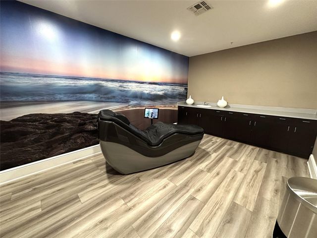 5925 Almeda Road 11812, Houston, TX 77004