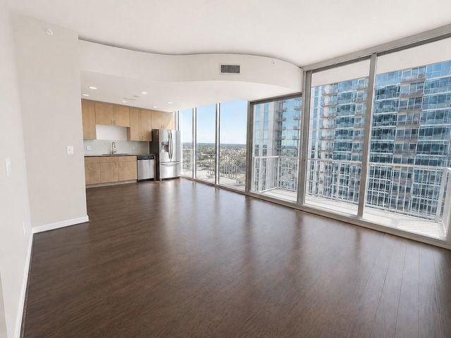 5925 Almeda Road 11812, Houston, TX 77004