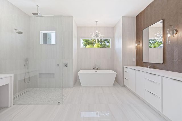 1336 HAYS ROAD, Tarpon Springs, FL 34689