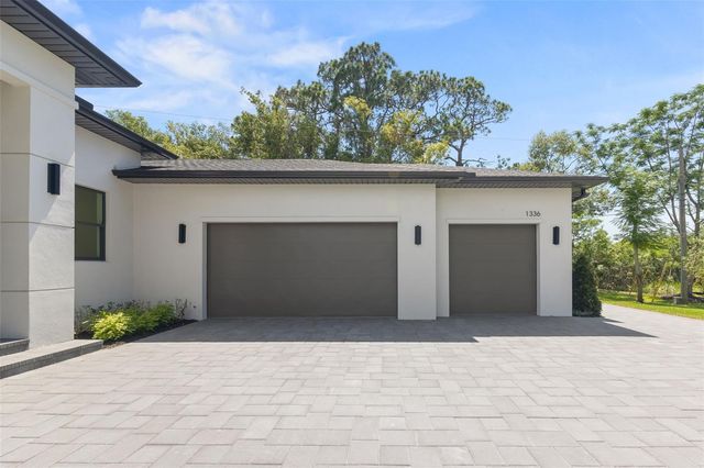 1336 HAYS ROAD, Tarpon Springs, FL 34689