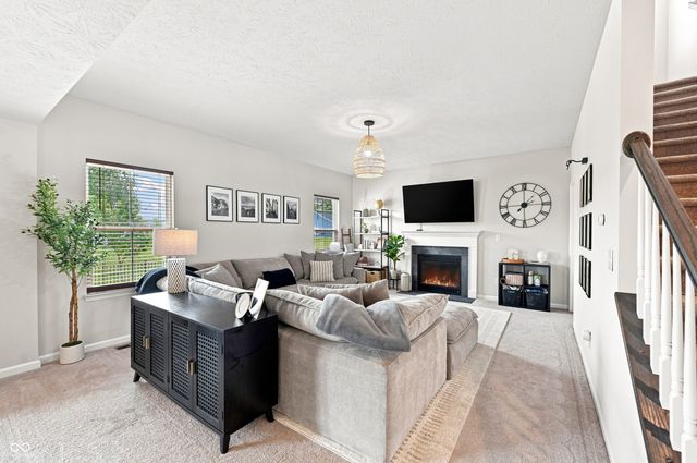17968 Sunbrook Way, Westfield, IN 46074