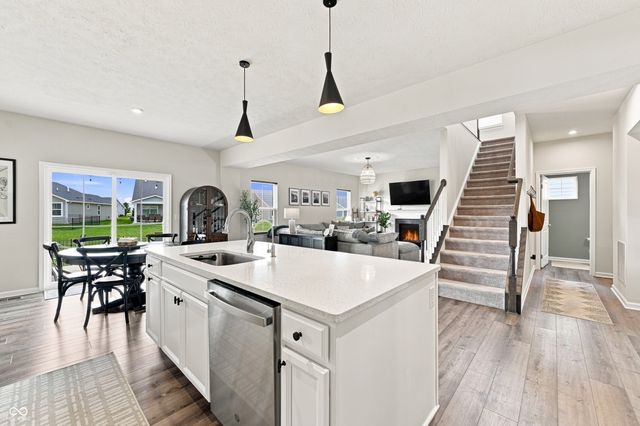 17968 Sunbrook Way, Westfield, IN 46074