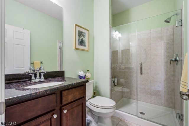 10 Ginkgo Ct, Franklin Twp., NJ 08873