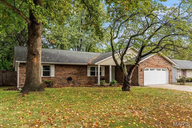 505 Thrush Lane, Swansea, IL 62226