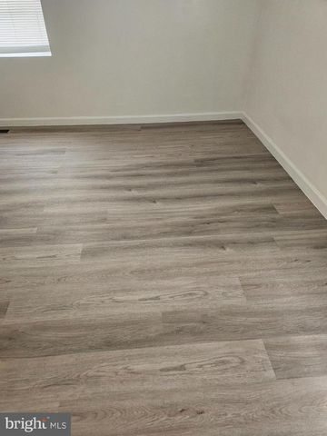 2700 EARP ST, Philadelphia, PA 19146