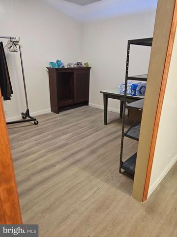 2700 EARP ST, Philadelphia, PA 19146