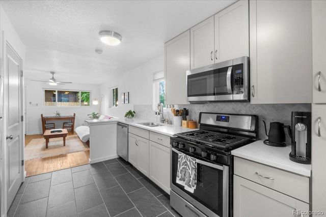3246 N Columbine Street, Denver, CO 80205