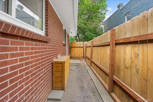 3246 N Columbine Street, Denver, CO 80205