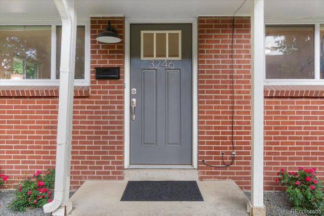 3246 N Columbine Street, Denver, CO 80205