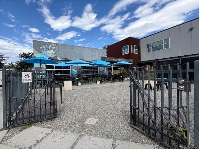 3246 N Columbine Street, Denver, CO 80205