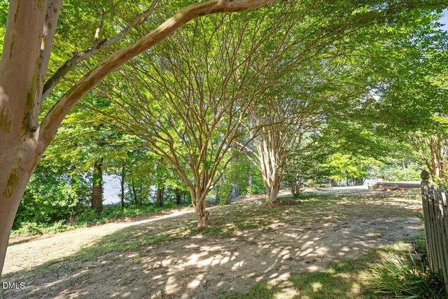 2025 Thornblade Drive, Raleigh, NC 27604